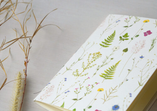 Petit carnet fleuri - papeterie artisanale • 23janvier